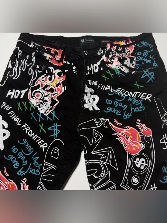 Men's Black Graphic Jean Shorts with Multicolor Street Art - Picture 3 of 11